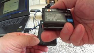 TopMax USB Charger for Nikon ENEL15 Rechargeable DSLR Battery  Quick Review [upl. by Rusticus83]