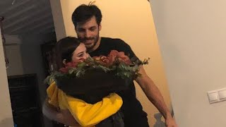 Ozge Gurel 💗Serkan Cayoglu Si abbracciarono [upl. by Dryfoos]