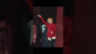 Mylène Farmer  Désenchantée  Nevermore 2023 extrait live [upl. by Zared]