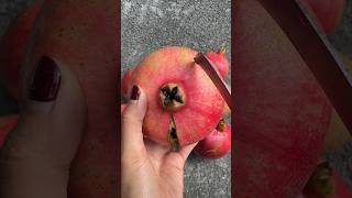 Pomegranate cutting skills so fresh l natural pomegranate 2024 satisfying reels shorts top [upl. by Arber]