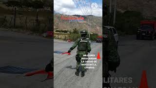 MILITARES RESGUARDAN LAS ENTRADAS DE LA CIUDAD DE MOTOZINTLA CHIAPAS [upl. by Nohsed]