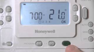 Video Honeywell thermostats program setting [upl. by Leggat]