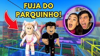 FICAMOS PRESOS NO PARQUINHO E TEMOS QUE FUGIR NO ROBLOX  vickbarbosa [upl. by Anialahs]