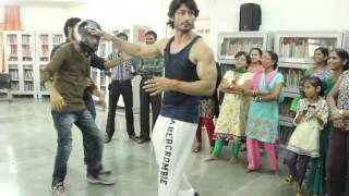 Vidyut Jamwal Teaches Self Defence [upl. by Nebe]