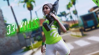 INSANE 33 KILL SOLO VS SQUADS [upl. by Ynnavoeg]