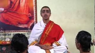 Nannilam Srikrishna Ganapatigal Teching To Seetharama Gurukulam Veda patasala Students [upl. by Nrev]