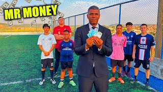 MRMONEY  O Melhor Jogador de Futebol leva 500 reais [upl. by Kalmick]