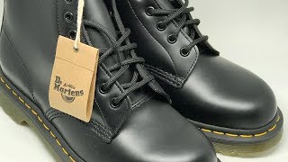 Dr Martens 1460 Originals EightEye LaceUp Boot Black Smooth Leather [upl. by Shaffer]