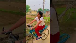 Akhiyo da col col song newsong love bollywood comedy [upl. by Coop259]