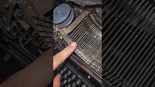 Facit 1740 Tamil Typewriter [upl. by Rogerio]