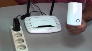 Manual para instalar un repetidor Wifi [upl. by Necyrb739]