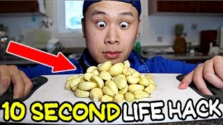 HOW TO PEEL GARLIC IN 10 SECONDS LIFE HACK [upl. by Mccall903]