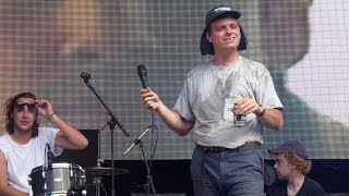 Mac DeMarco  No Other Heart Live at Falls Festival Byron Bay NSW  02012016 [upl. by Eylloh]