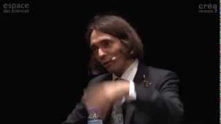 Cédric Villani tresse des lauriers à Grigori Perelman [upl. by Fulks]