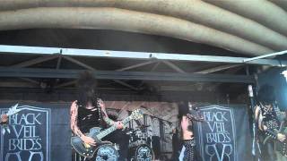 Black Veil Brides  Knives and Pens Live at Warped 11 Hartford CT [upl. by Haleigh]