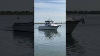 The NEW Grady White 30’ Marlin coming amp backing into her slip [upl. by Helprin]