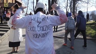 quotDziady śmiguśnequot po raz kolejny opanowały Wiśniową [upl. by Chien]