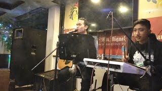 Raataan Lambiyan Cover  Live at Amigo Cafe amp Lounge  Dec 7 2021 [upl. by Steinman924]