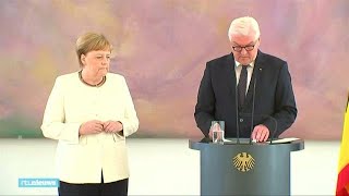 Angela Merkel opnieuw hevig trillend in het openbaar gezien  RTL NIEUWS [upl. by Falconer]