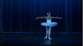 Escola Bolshoi  Morte do Cisne  Dying swan [upl. by Arihs]