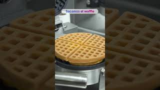 Anota la receta de los waffles salados más virales de Tiktok 👌shorts [upl. by Euqinorev62]