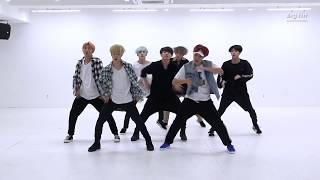 Корейские парни круто танцуют BTS DNA Dance Practice [upl. by Eyot]