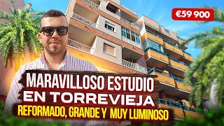 Apartamentos en Torrevieja Se vende estudio en Torrevieja con enorme terraza y vistas despejadas [upl. by Lucinda939]