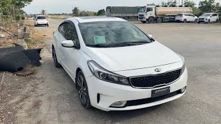 Kia Cerato 2017 AT ở cửa giá 300tr rẻ quá bà con ơi  Đặng Tú Auto0967066595 [upl. by Gilpin810]