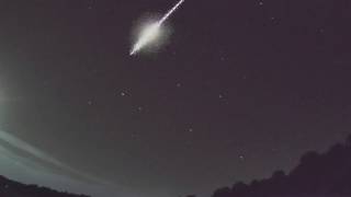 Bright Green Perseid Fireball Streaks Across Night Sky [upl. by Elaweda]