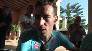 Vincenzo Nibali punta sulla leggerezza alla Vuelta a España 2015 [upl. by Valida821]