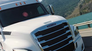 Freightliner Cascadia Truck Walk Around [upl. by Clem978]