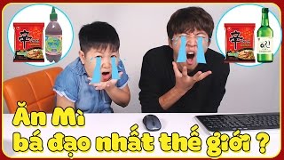 Ăn mì với những nguyên liệu bá đạo Rượu Soju Mắm tôm phần 1  Food games [upl. by Barker]