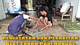 Proses pengecatan dan perakitan alat tanam padi manual [upl. by Azyl]