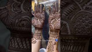 1st Karwa Chauth ki Tayaari Mehndi done karwachauthspecial karwachauth mehndi [upl. by Esenahs114]