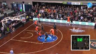 Ekene Ibekwe hits the buzzer beater and wins the 201415 NBL Championship [upl. by Sedda560]