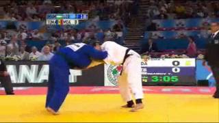 JUDO 2011 World Championships Yakhyo Imamov UZB  Sergiu Toma MDA [upl. by Dollie]