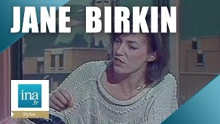 Jane Birkin  Les repas de fêtes en Angleterre  Archive INA [upl. by Doowrehs768]