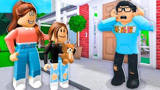 EX GIRLFRIEND Made Me BABYSIT Her SISTER Roblox [upl. by Rea]