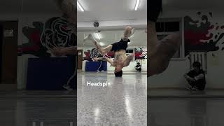 Headspin dance breakdance powermove [upl. by Descombes]