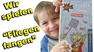 Die Olchis  Wir spielen quotFliegen Fangenquot Spielzeug für Ash Kanal für Kinder Kinderkanal [upl. by Gracye219]