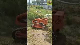 EPA petrol aangedrewe enjin skyf roterende spoor RC robot borselsnyer lawnmowerrobot slopemower [upl. by Hadleigh105]