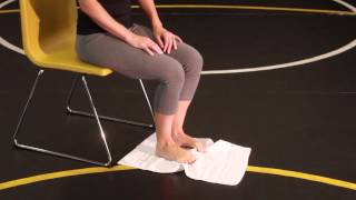 Towel Scrunches Exercise for Flat Feet Plantar Fasciitis and Toe strength [upl. by Karla]