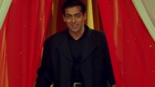 Salmans unique style of greeting  Hum Dil De Chuke Sanam [upl. by Elonore]