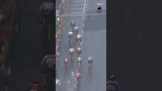 La victoire de Julian Alaphilippe a Milan  Sanremo 2019 [upl. by Lenz]