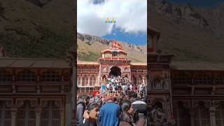 Badrinath Dham tample uttrakhand🙏🙏 Rood tricks uttrakhandtemple travel mountains 👆🔥 [upl. by Tobey455]