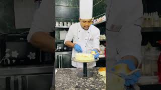 Important tips for cake icing beginners cake youtubeshorts cakeideas caketips chef bakery [upl. by Ahsinav]