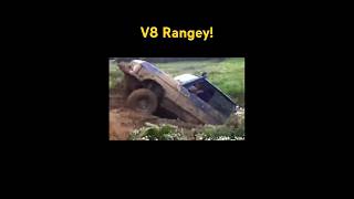 V8 Range Rover Classic tears up 4x4 course 4x4 offroad landrover rangerover [upl. by Rufena]