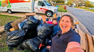 We Had A Mega Haul In This Wealthy Neighborhood On Trash Day [upl. by Amo]