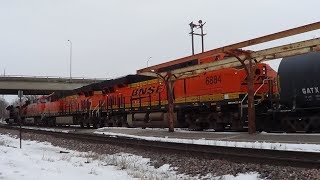 BNSF Cargill Feed Train Goes Through Ottumwa Station [upl. by Nevin]