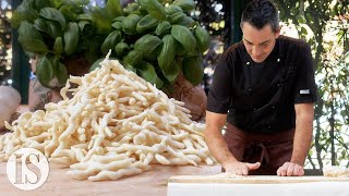 Trofie al pesto la ricetta originale del ristorante da O Vittorio con Federico Bisso [upl. by Aronael336]